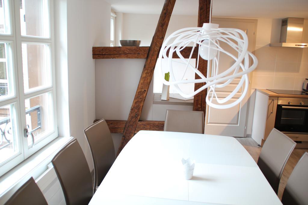 A L'Ill - Apparts & Studios Strasbourg Hyper Centre الغرفة الصورة